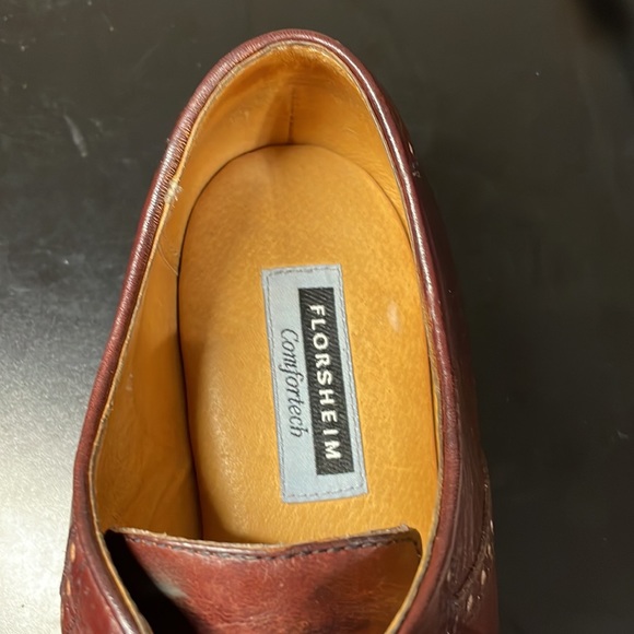Florsheim casual Oxford shoes. - Picture 10 of 11